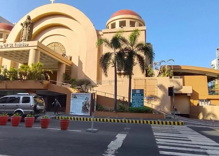 Your At One Palm Tree Near Naia T3 *